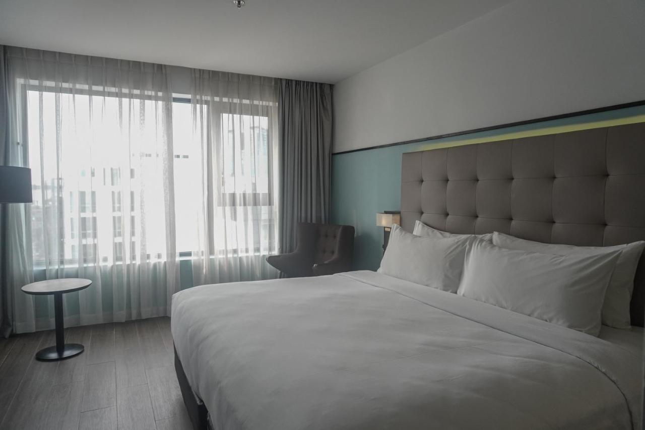 M Village Hotel Ton That Dam Ho Chi Minh City Exterior photo