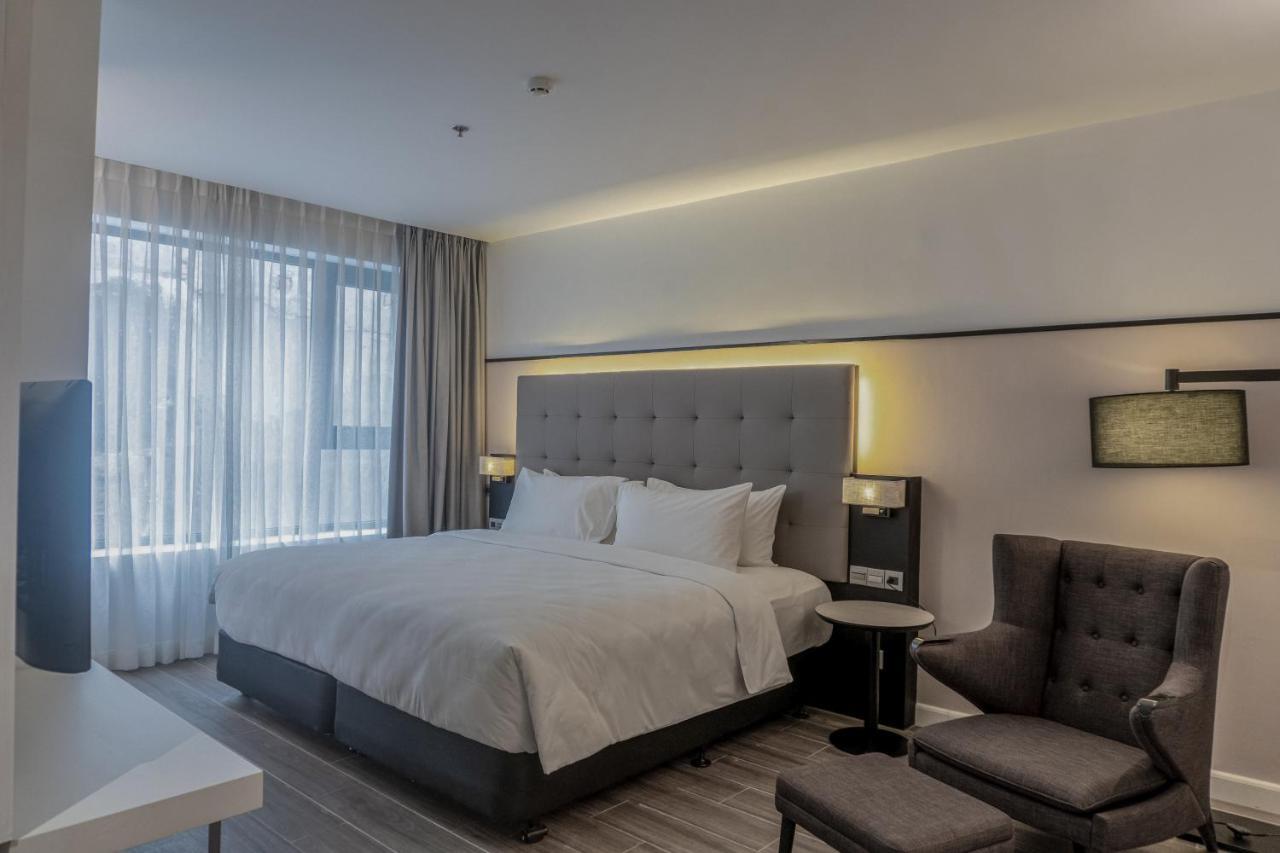 M Village Hotel Ton That Dam Ho Chi Minh City Exterior photo